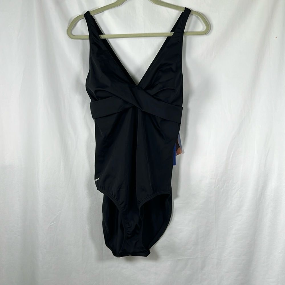 Speedo Criscross Black Contour one piece swimsuit size 16 NWT
